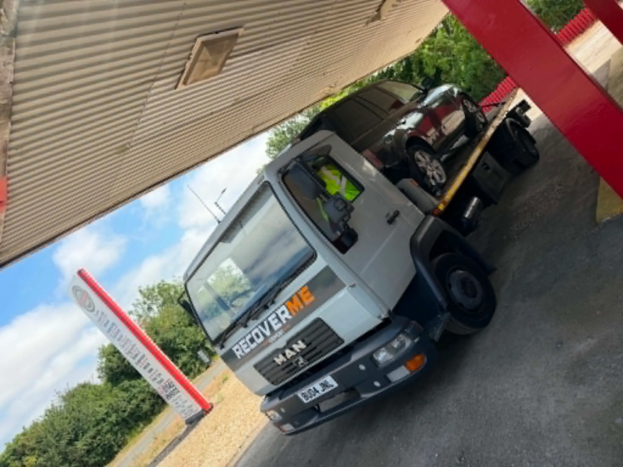 Vehicle recovery background